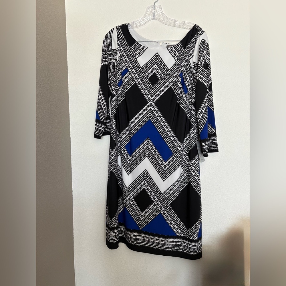 🚨Vince Camuto Blue and Black Sheath Dress 3/4 Sleeve Crew Neck size 12 NWT🚨